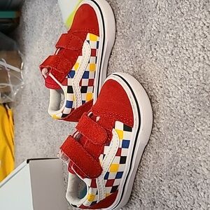 Size 4c vans toddler shoes